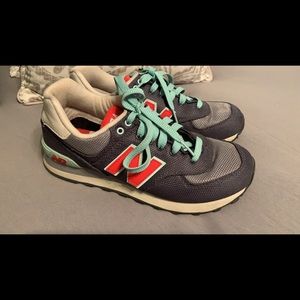 New balance tennis shoes sz 6.5